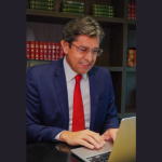 Márcio Coutinho destaca os principais cuidados legais nas convenções partidárias e no registro de candidaturas conforme o Novo Código Eleitoral.