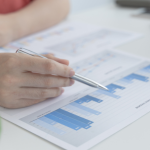 Teciomar Ábila mostra como dar significado às suas finanças e alinhar seu dinheiro aos seus verdadeiros valores.